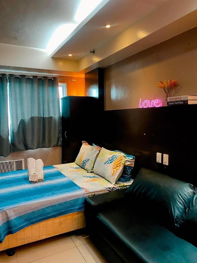 Madison'S Place At Sea Moa Manila Bagian luar foto