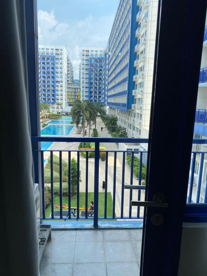 Madison'S Place At Sea Moa Manila Bagian luar foto