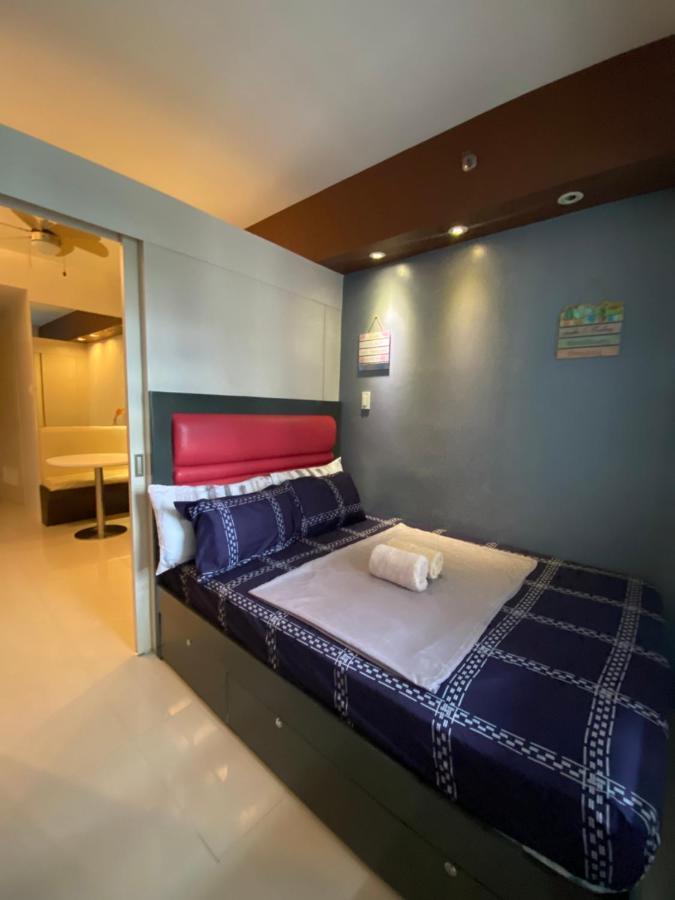 Madison'S Place At Sea Moa Manila Bagian luar foto
