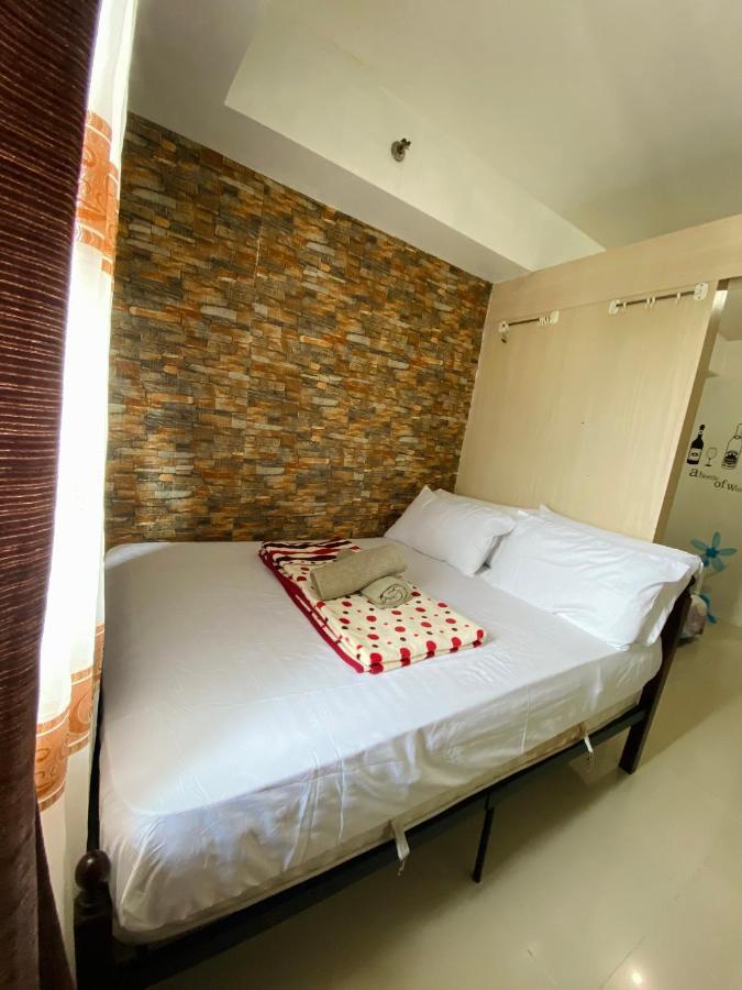 Madison'S Place At Sea Moa Manila Bagian luar foto